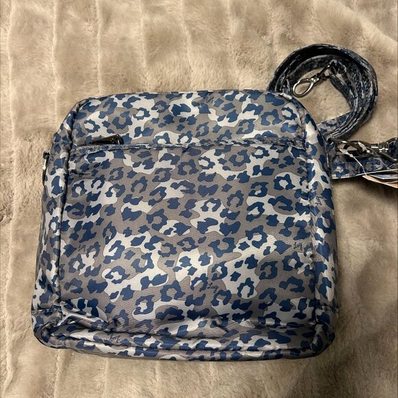 Lug Ranger - Leopard Navy - NWT - Picture 2 of 9